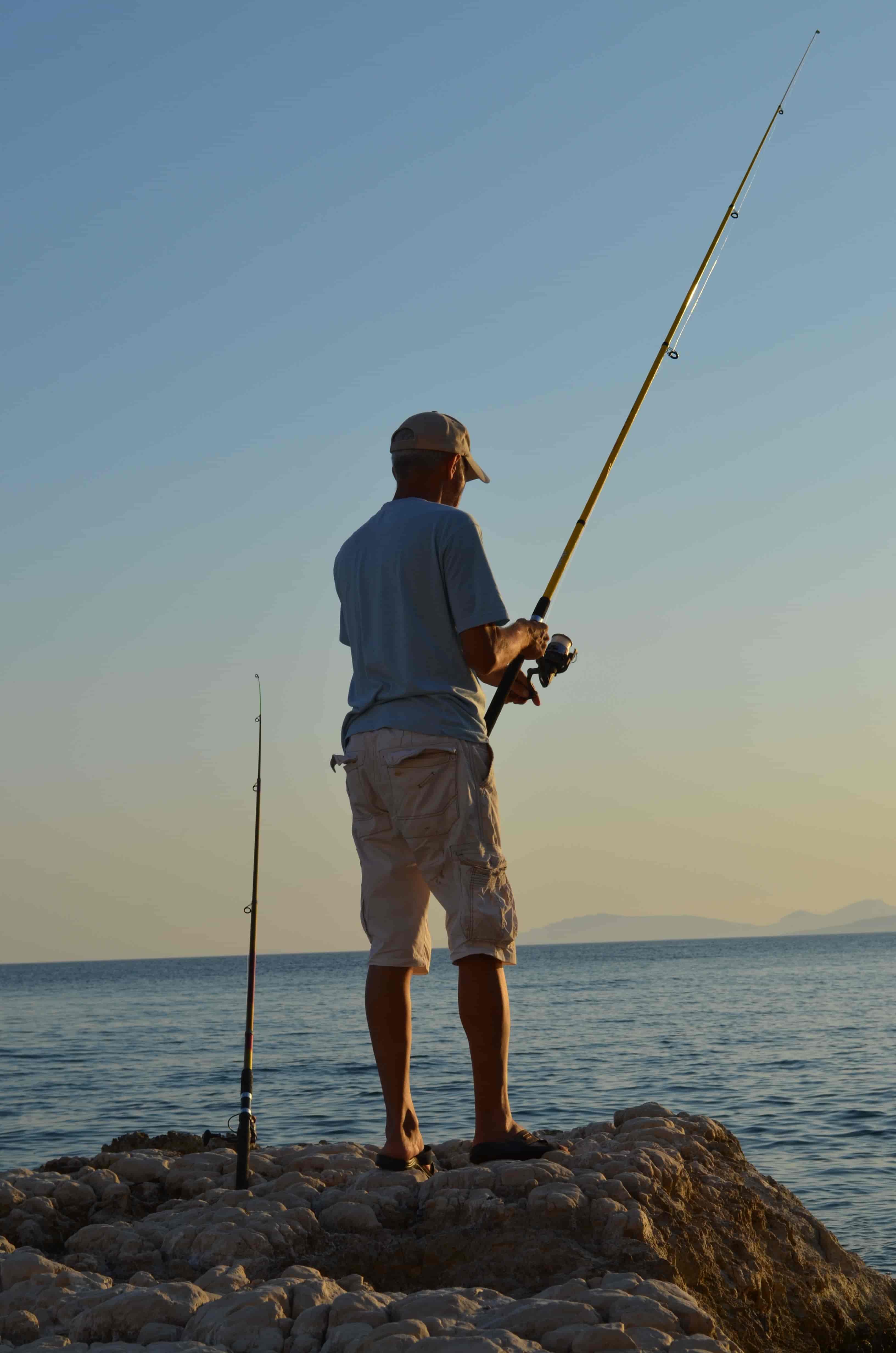 Popping Rod vs. Slow-Pitch Jigging Rod: Key Differences and Rod Length Selection